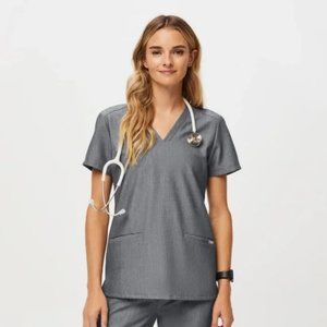 Figs Casma Three-Pocket Scrub Top